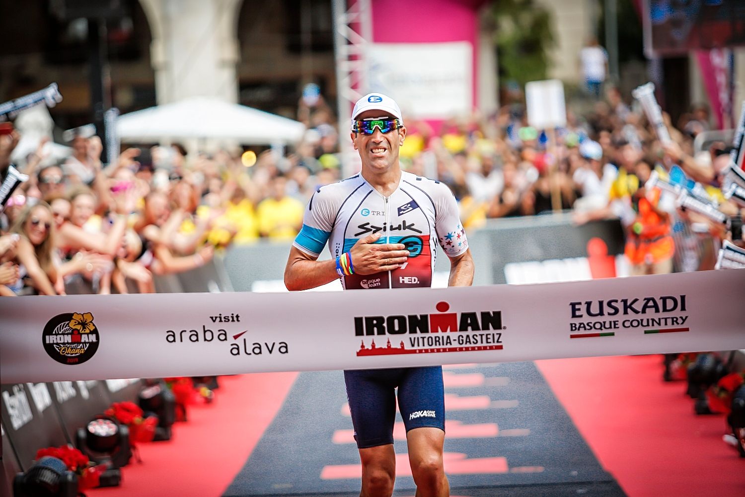 Gana una inscripción para una prueba IRONMAN por ayudar a 'Médicos sin Fronteras'.