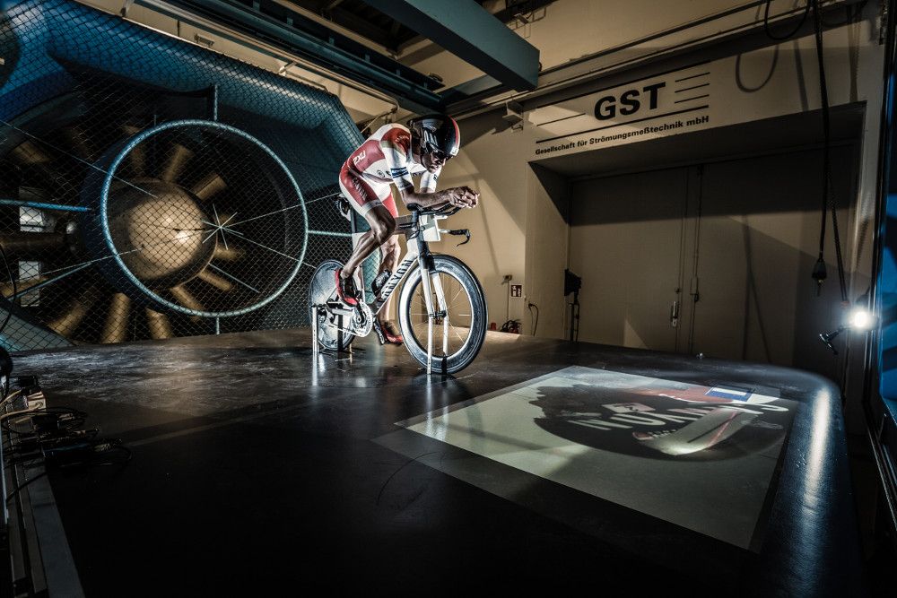 Canyon SpeedMax CF SLX