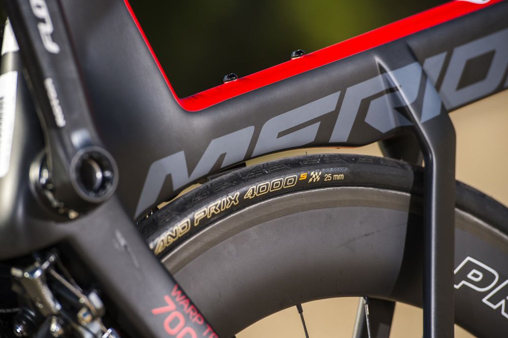 Merida Warp Tri 7000