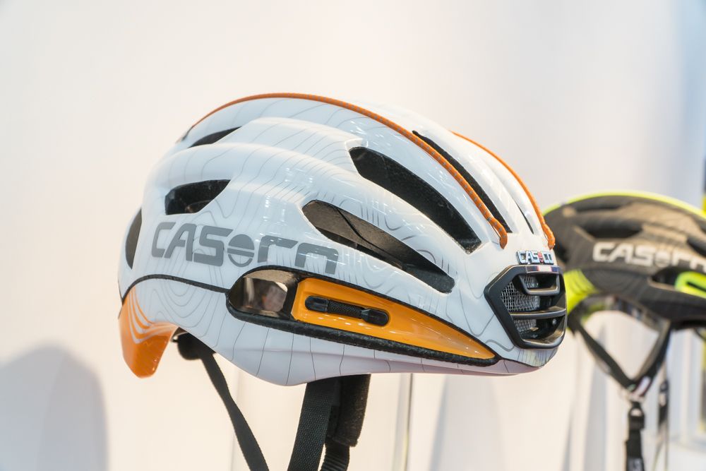 Cascos Eurobike
