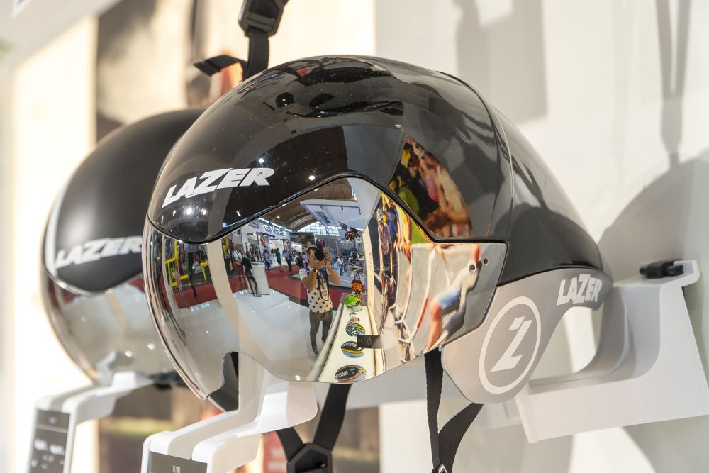 Cascos Eurobike