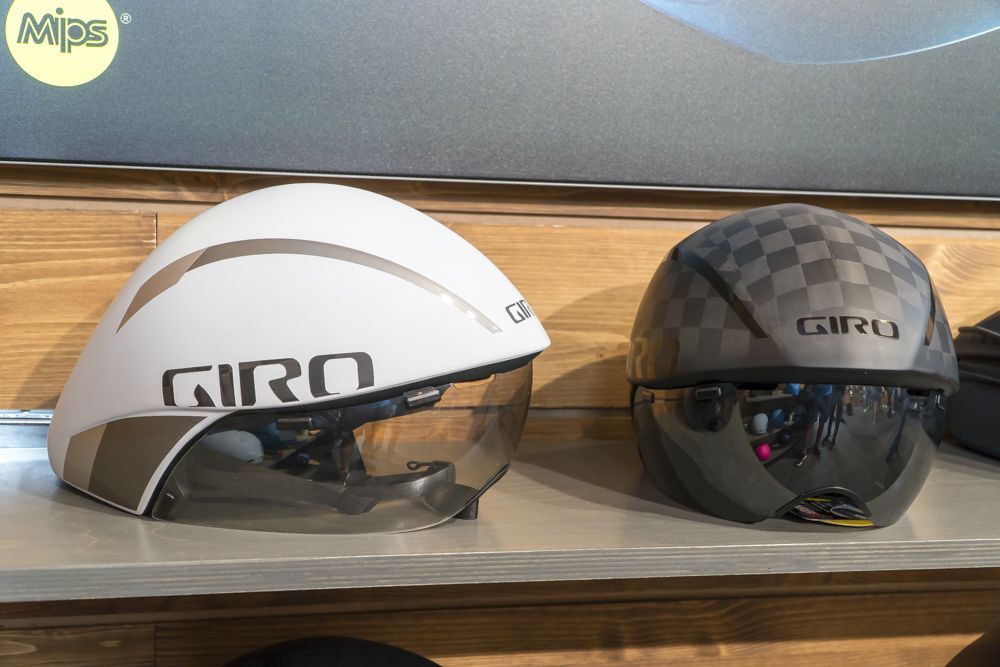 Cascos Eurobike