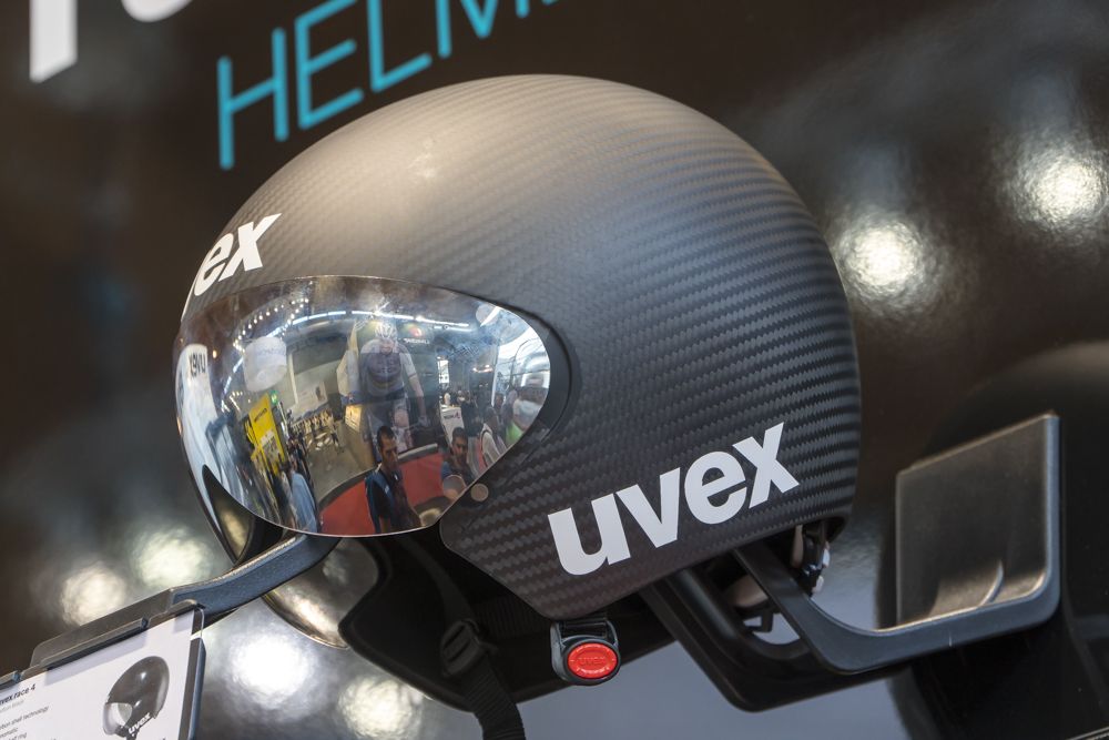 Cascos Eurobike
