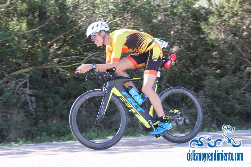 Ciclistas Larga Distancia Ibiza