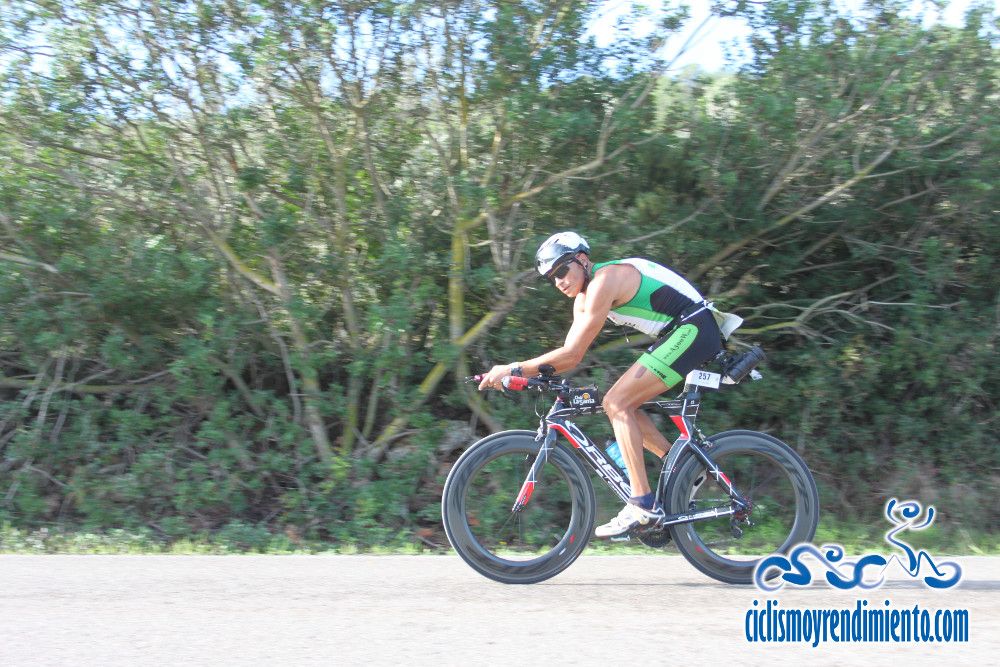 Ciclistas Larga Distancia Ibiza