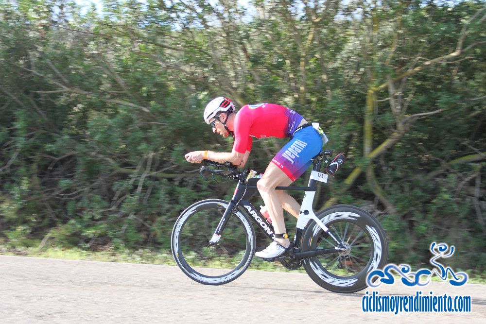 Ciclistas Larga Distancia Ibiza