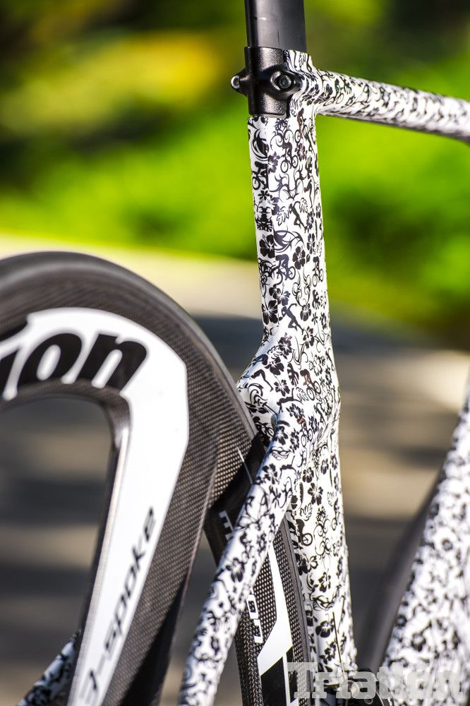 Specialized Shiv Kona Edition