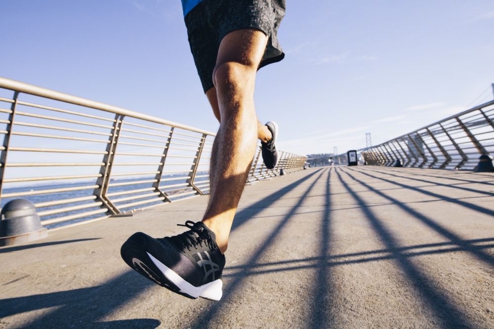 La nueva Roadhawk de Asics