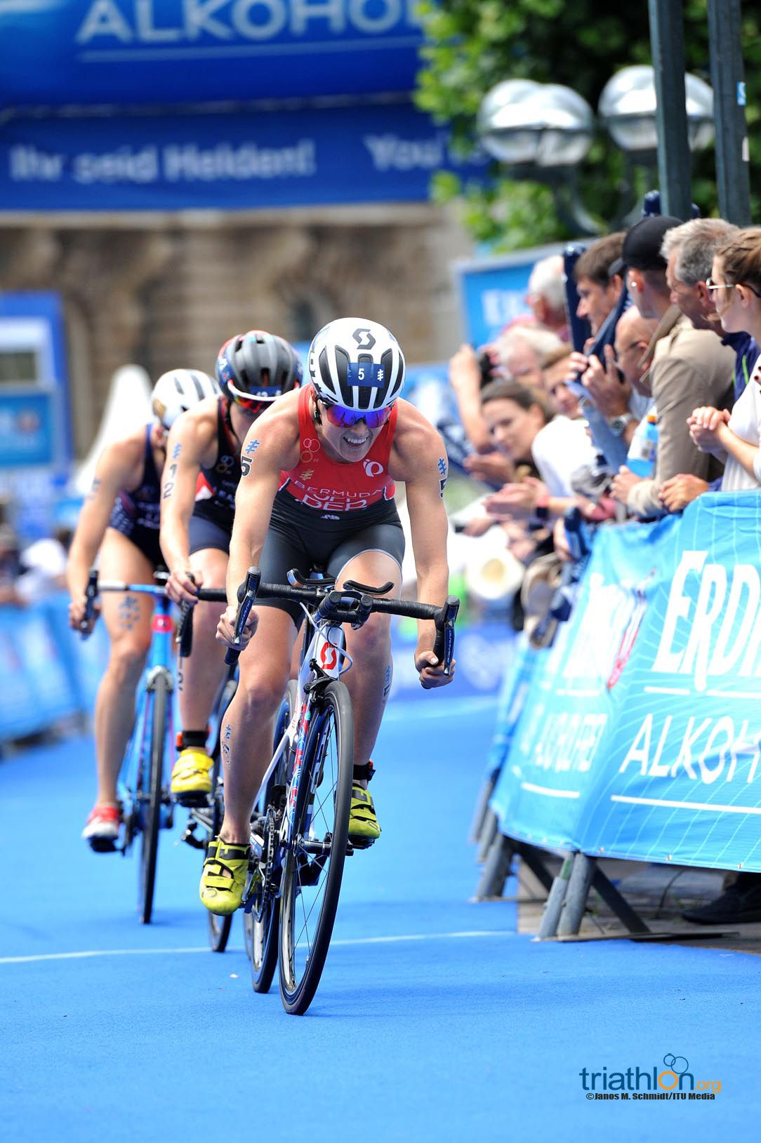 Series Mundiales Triatlón Hamburgo 2017 (élite femenina)