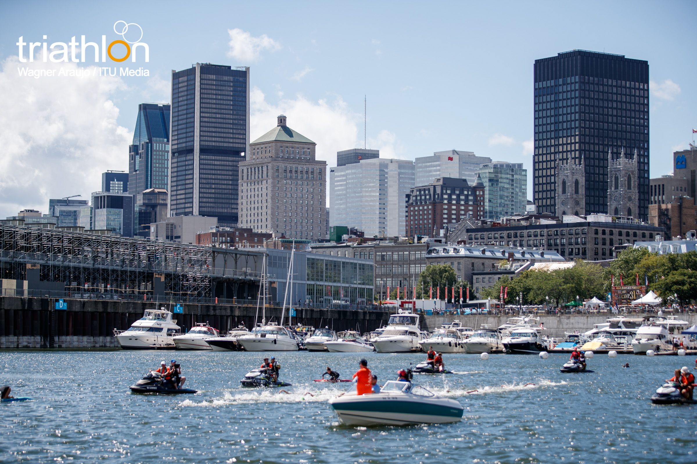 Series Mundiales Triatlón Montreal 2017 (élite femenina)