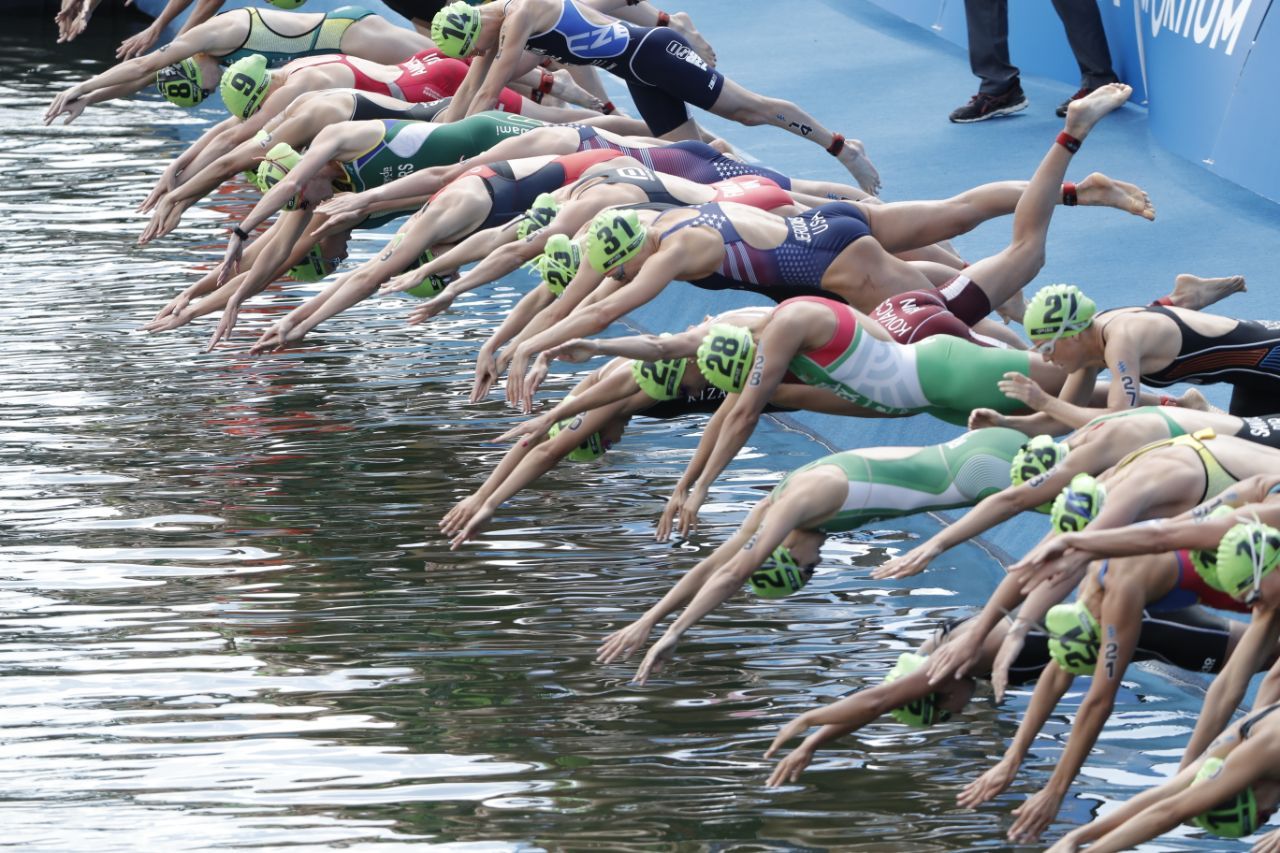 Series Mundiales Triatlón Montreal 2017 (élite femenina)