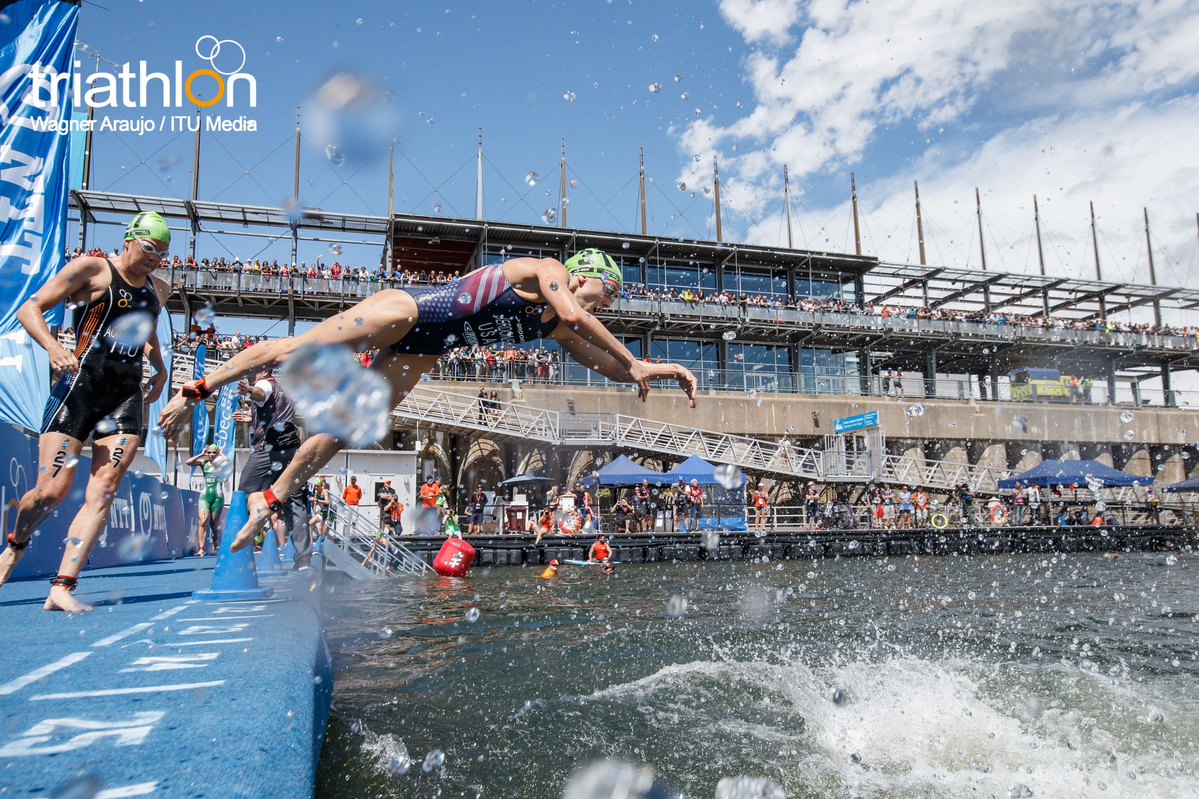 Series Mundiales Triatlón Montreal 2017 (élite femenina)