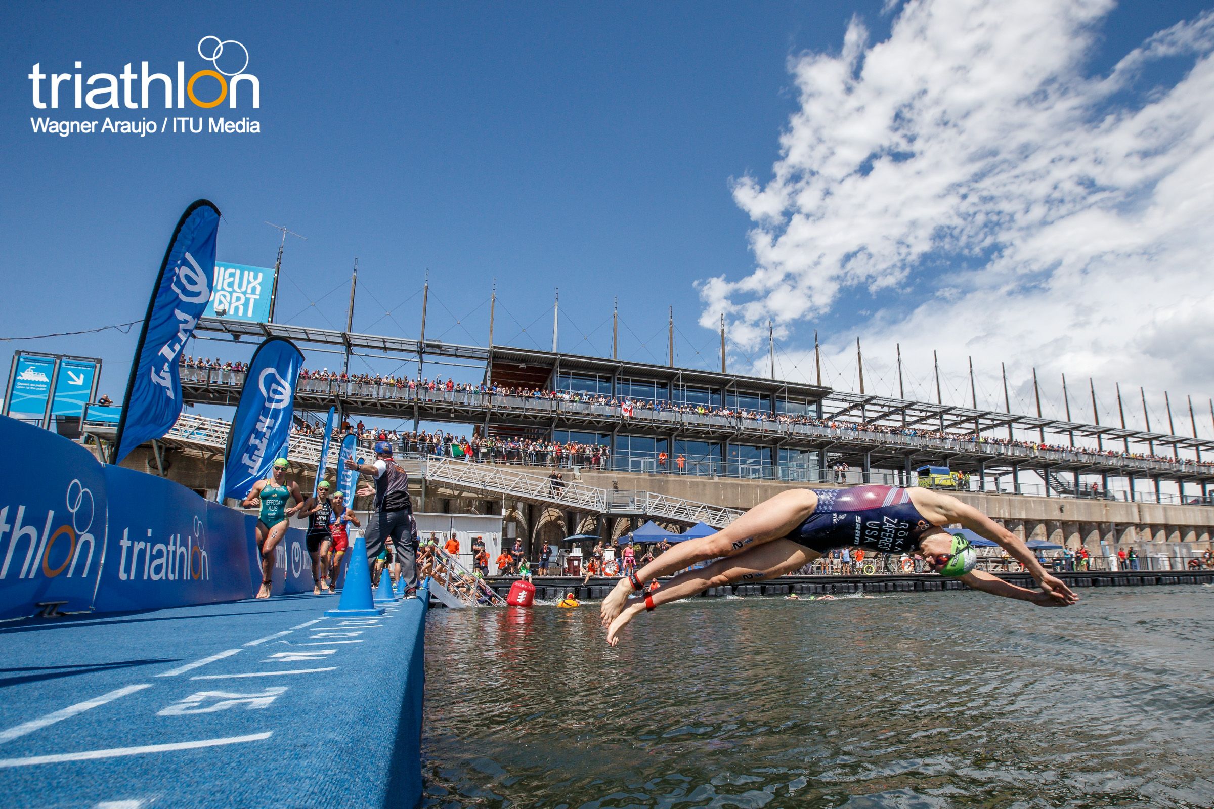Series Mundiales Triatlón Montreal 2017 (élite femenina)