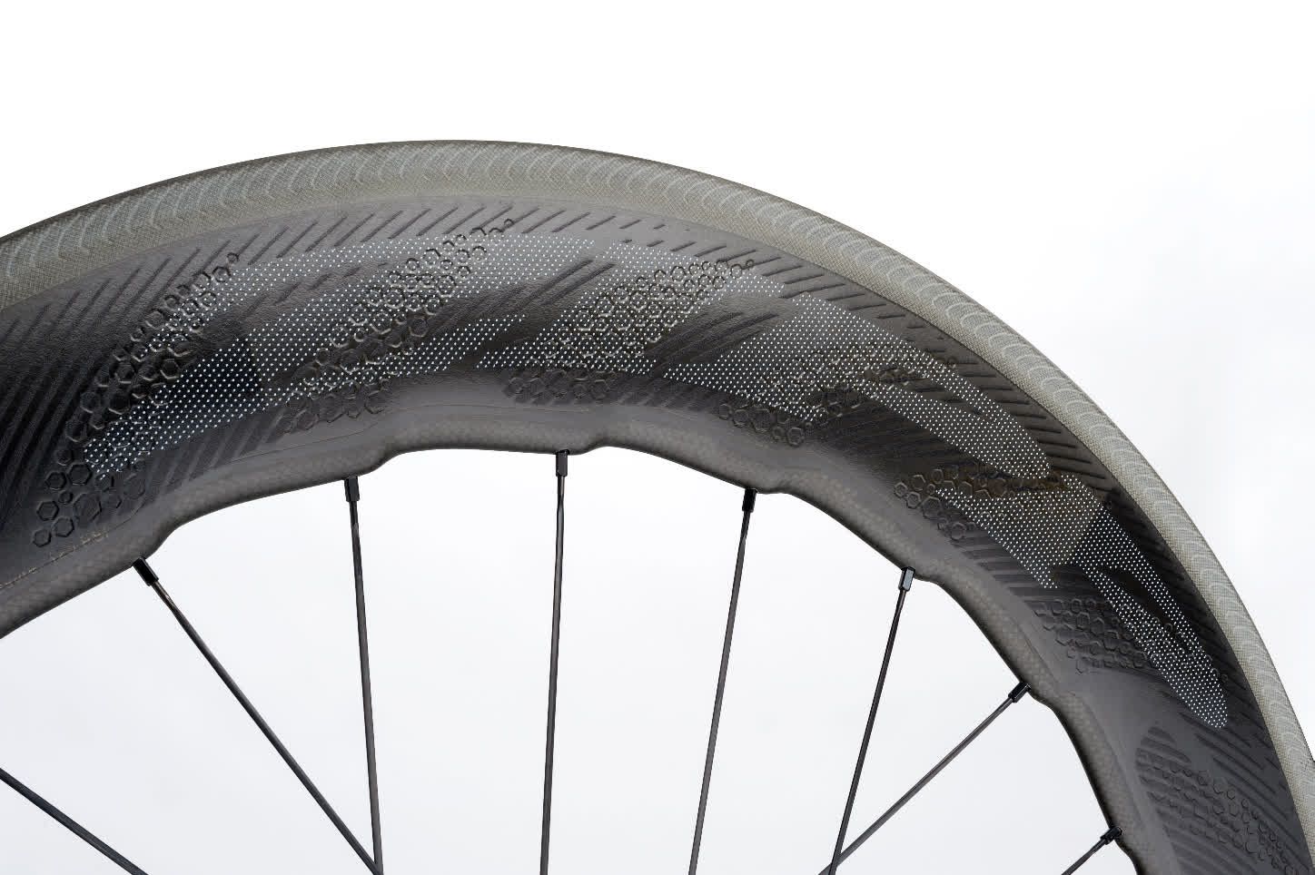 Rueda de carbono Zipp 858 NSW para frenos de disco y de llanta