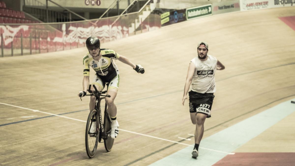 El ciclista austriaco Christoph Strasser establece un nuevo récord en pista