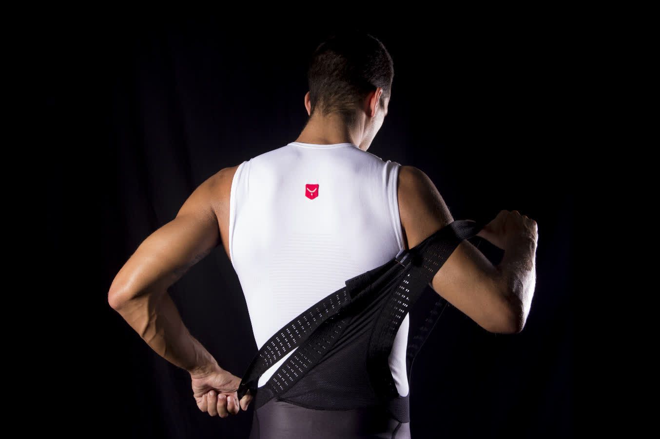 Taymory lanza una nueva línea de camisetas compresivas