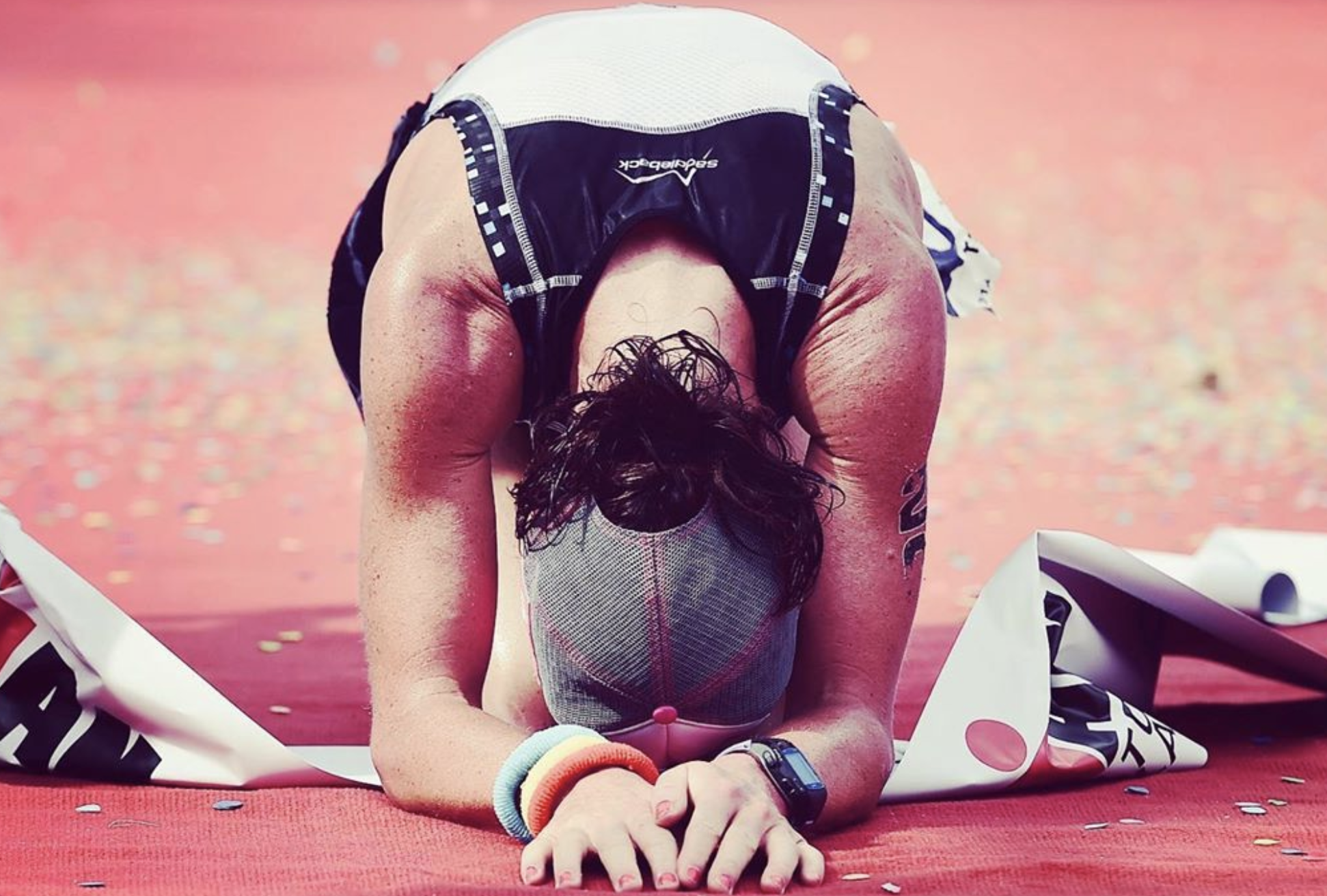 "Esto no se parece al dolor de un IRONMAN; es como un dolor profundo en cualquier parte del cuerpo" .