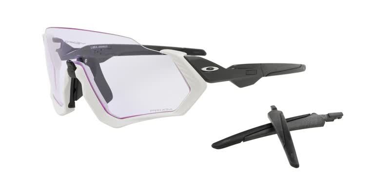 Oakley Flight Jacket y Oakley Field Jacket