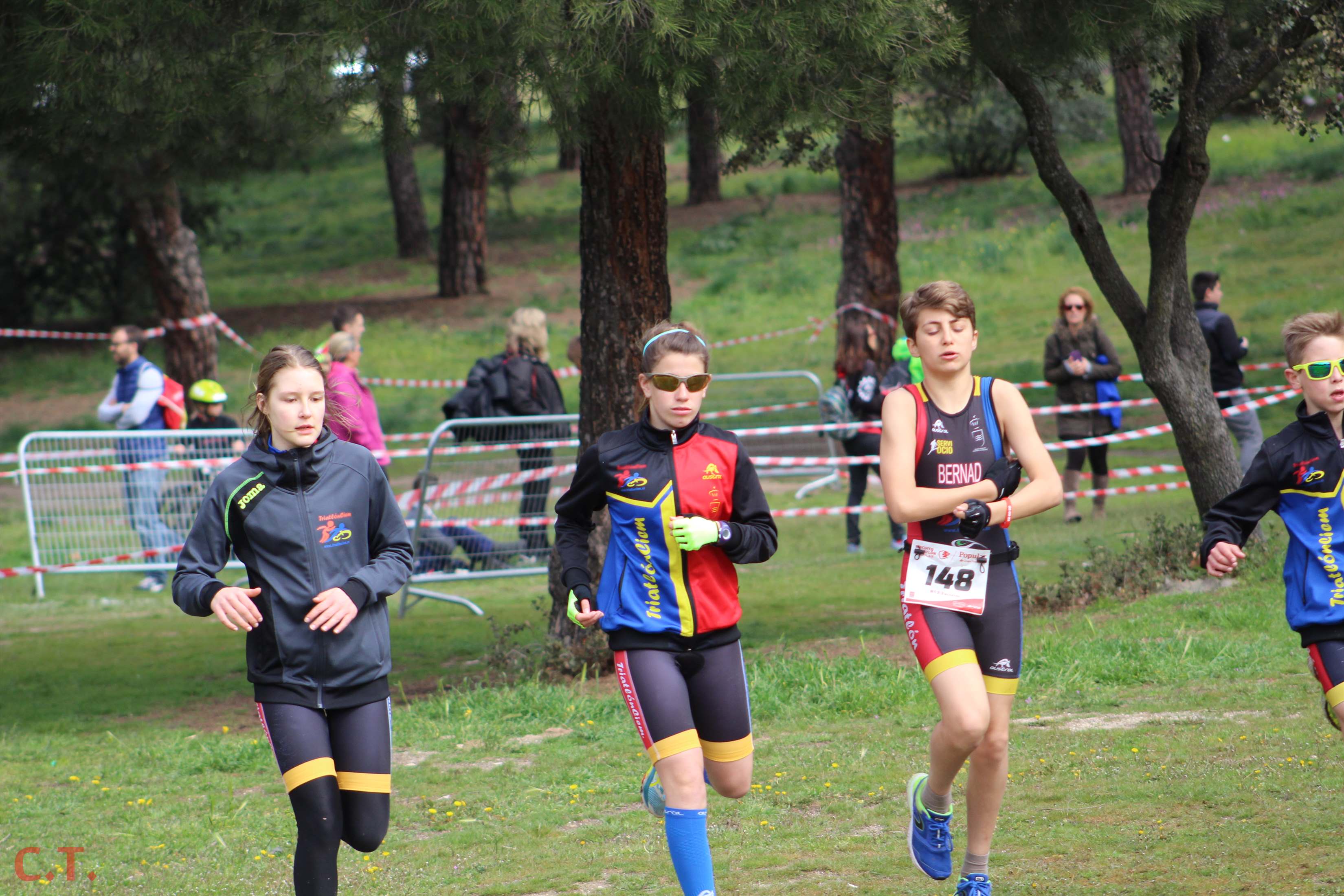 Duatlón Cross Escolar de Las Rozas (boxes y fuera de competición)