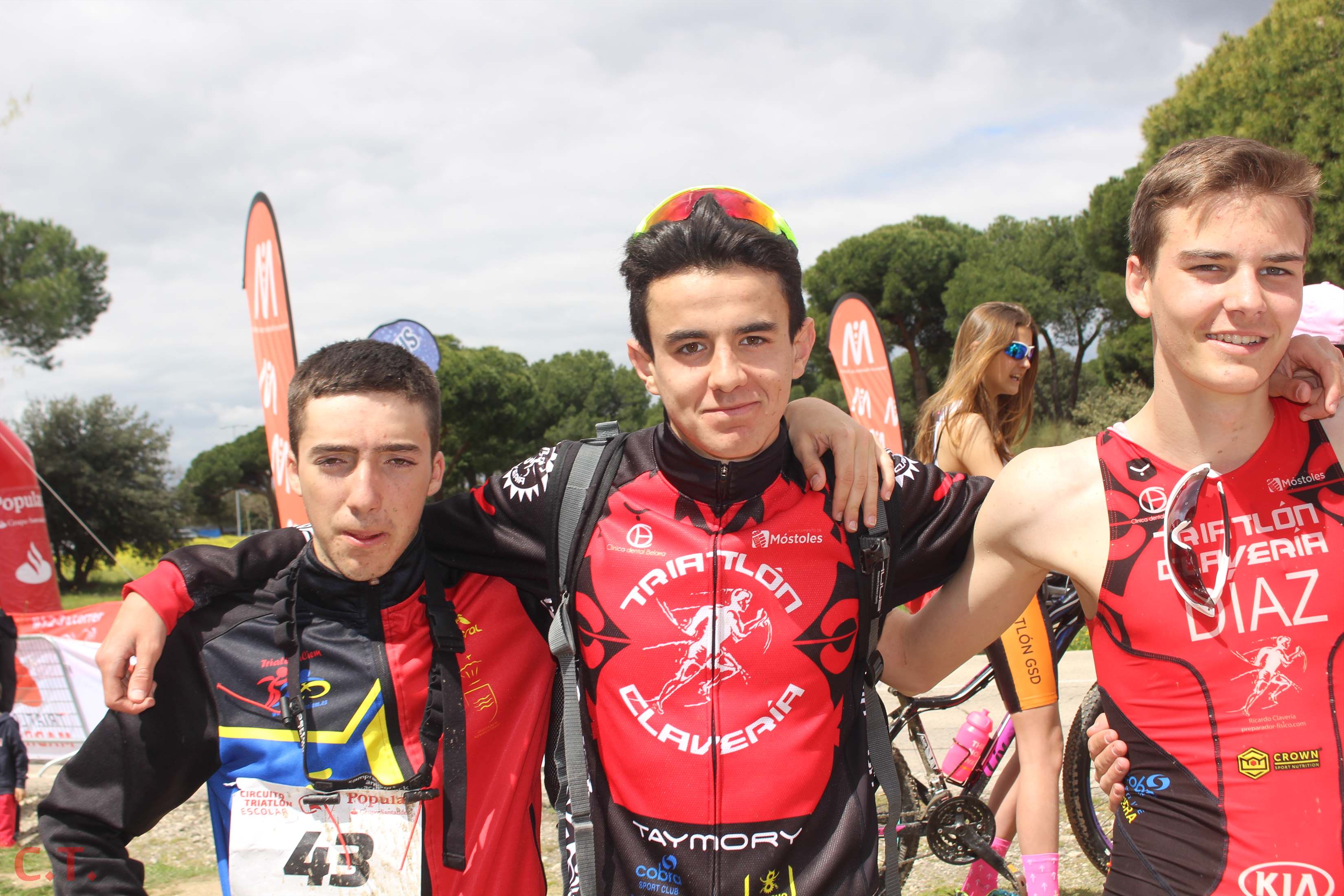 Duatlón Cross Escolar de Las Rozas (boxes y fuera de competición)