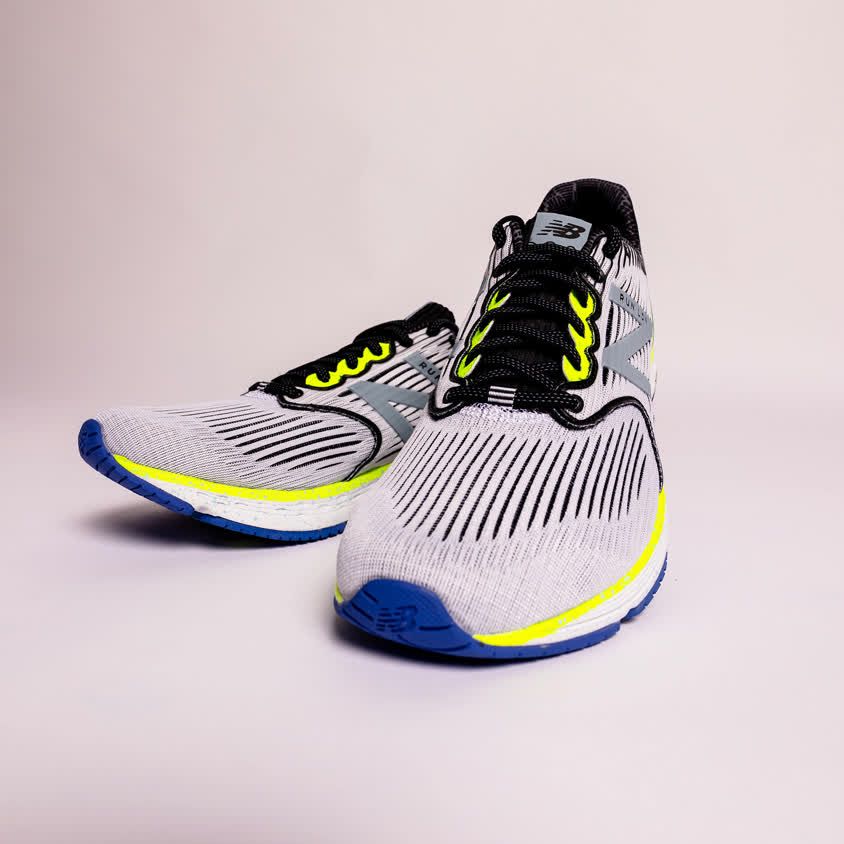 New Balance 890v6 edición especial LDN
