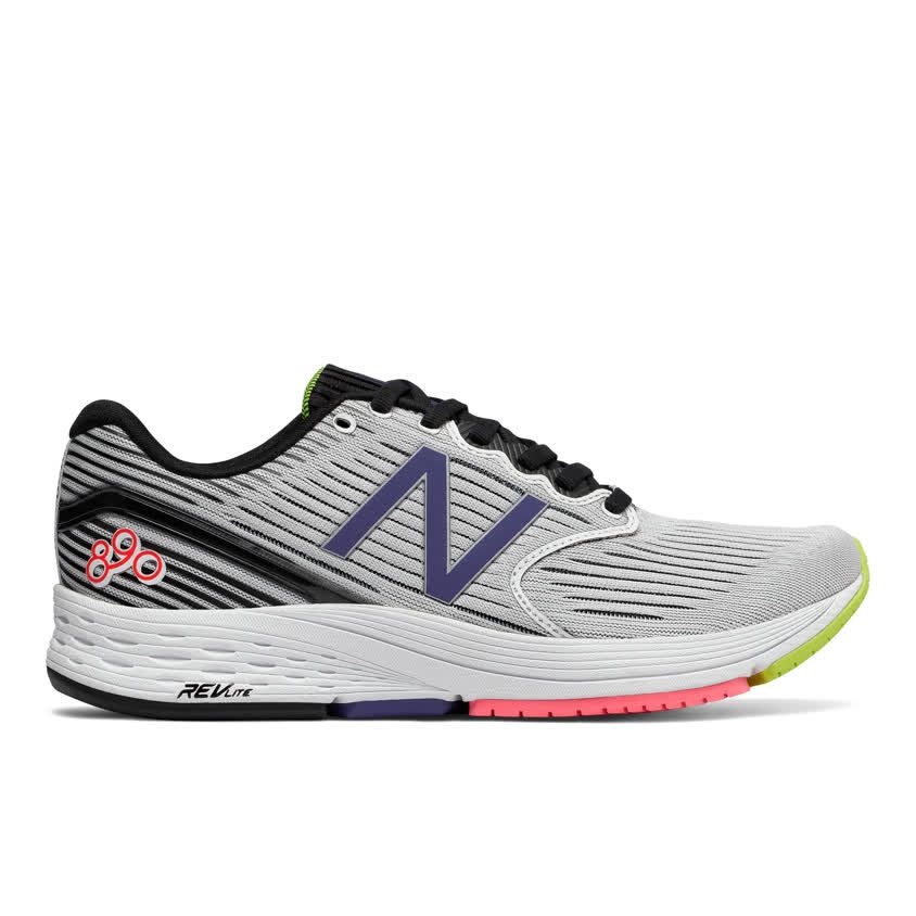 New Balance 890v6 edición especial LDN