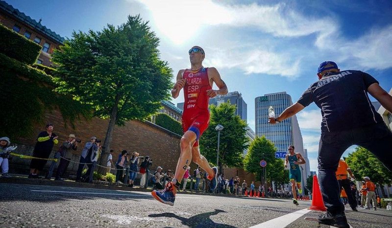 Fernando Alarza, en el segmento de carrera a pie de una prueba de las Series Mundiales.