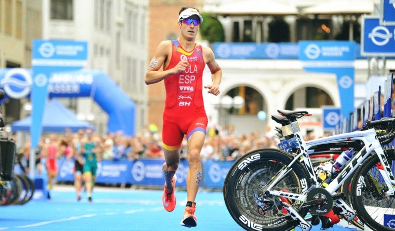 Mario Mola, en el segmento de carrera a pie de WTS Hamburgo 2018.