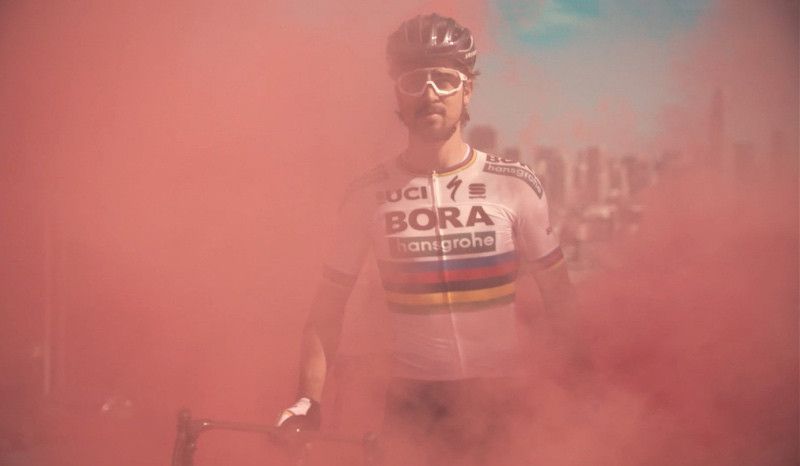 Fotograma del último anuncio de Peter Sagan para la marca de bicis Specialized.