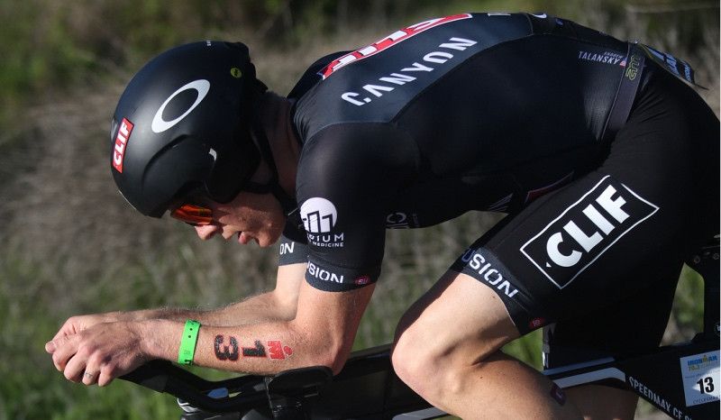 El ex-cliclista profesional Andrew Talansky acaba 6º su primer Ironman