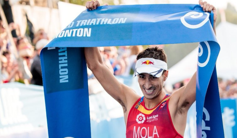 Mario Mola, en la meta de WTS Edmonton 2018.