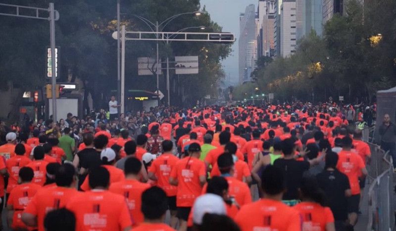Mueren dos atletas en la media maratón de Ciudad de México