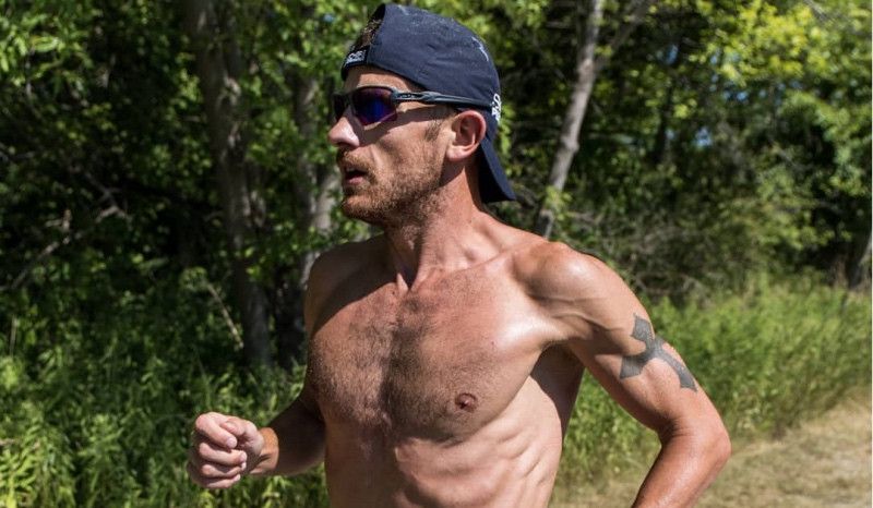 (VÍDEO) Así prepara Lionel Sanders el Ironman de Mont Tremblant