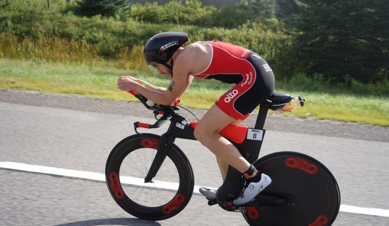 Los datos de bici del 'novato' que doblegó a Sanders en Mont Tremblant
