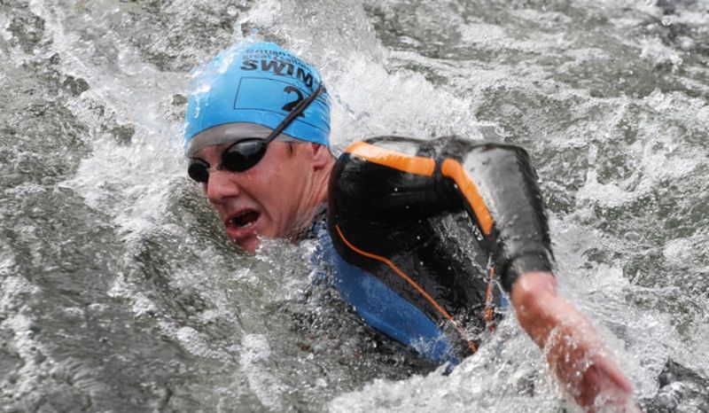 Alistair Brownlee, descalificado de la Final de Gold Coast por saltarse una boya