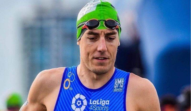 Exhibición de Fernando Alarza en el Ironman 70.3 de Cascais