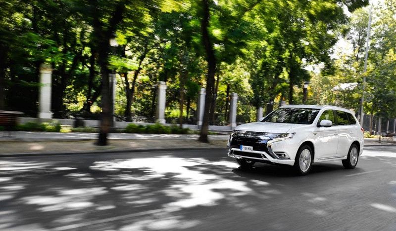 Mitsubishi Outlander PHEV, el coche '0 emisiones' de Javier Gómez Noya