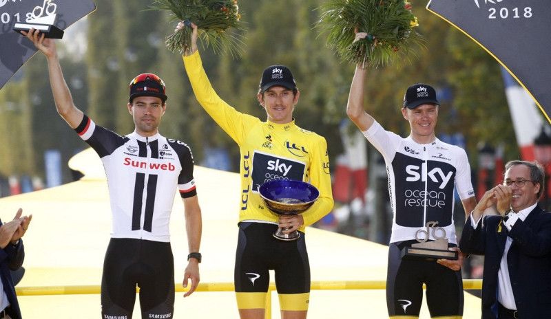 Roban el trofeo de ganador del Tour de Francia a Geraint Thomas