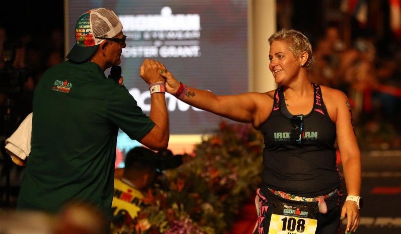 De adicta a la comida basura y pesar 185 kg... a finisher en Kona
