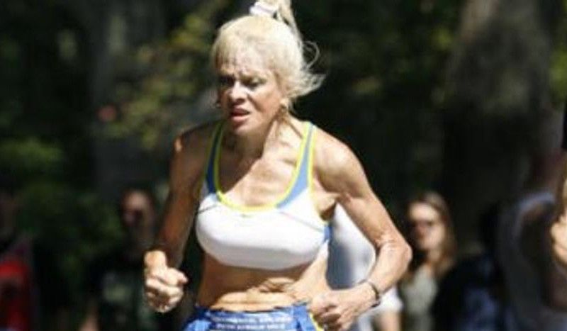 Ginette Bedard completa el Maratón de Nueva York con 85 años