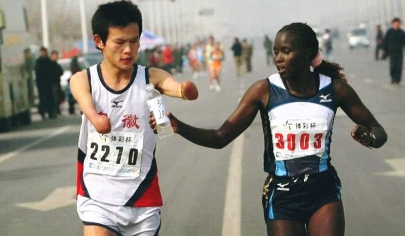 El gesto que conmovió al mundo de la campeona del Maratón de Alcalá