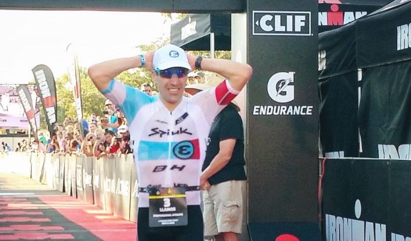 Eneko Llanos: "Más que una victoria en un Ironman, es una victoria de la perseverancia"