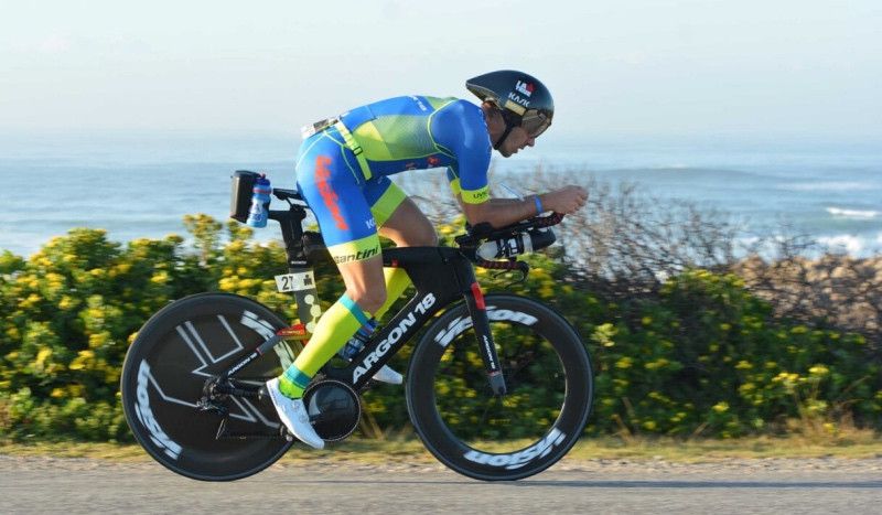 Premium Custom Clothing: la nueva línea Santini personalizable