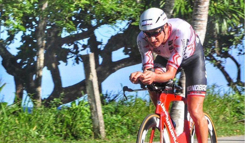 Michael Weiss gana dos Ironman en quince días bajando en ambos de las 8 horas