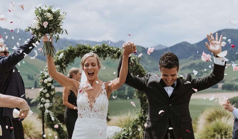 (VÍDEO) Otra gran 'actuación' de Noya... pero a la guitarra y el día de su boda