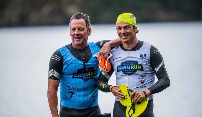(VÍDEO) Así fue el espectacular SwimRun de Armstrong y Whitfield en las Islas San Juan