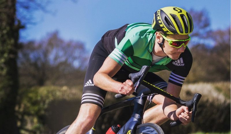 (VÍDEO) ¡Cómo bajan los hermanos Brownlee el Coll de Rates de Alicante!