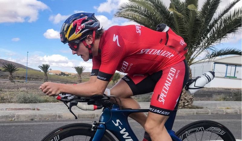 (VÍDEO) Así ha preparado Blummenfelt el segmento de bici del Ironman 70.3 de Dubai