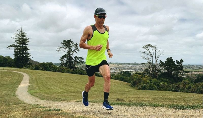 El incombustible Cam Brown (46 años) corre 133 km en una semana