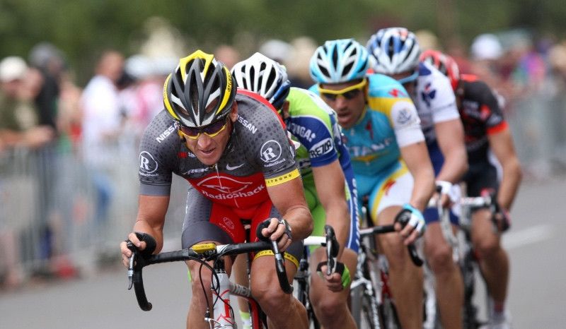 Armstrong recibió 1,5 millones de dólares por su regreso en el Tour Down Under 2009